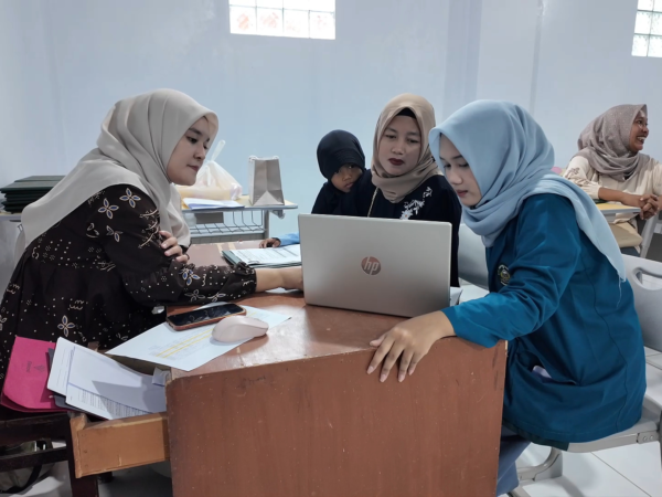 Pembagian Rapor Student Achievement Presentation 2025-2026
